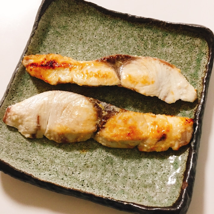 簡単、美味しい♬ シイラの塩麹焼き